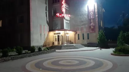 Готель «Адріана»