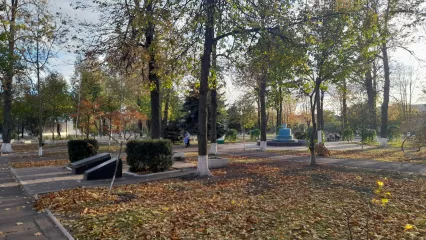 Подільська