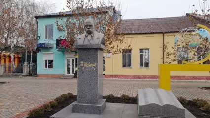 Пам'ятник Тарасові Шевченку