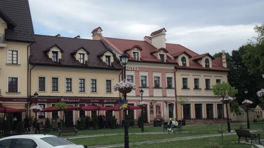 Image 3