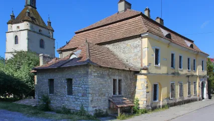 Музей старожитностей, Вірменський торговий будинок