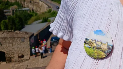 Значок з зображенням Старого замку